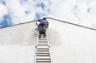 Peinture extérieure à Bascous — façades et ravalement